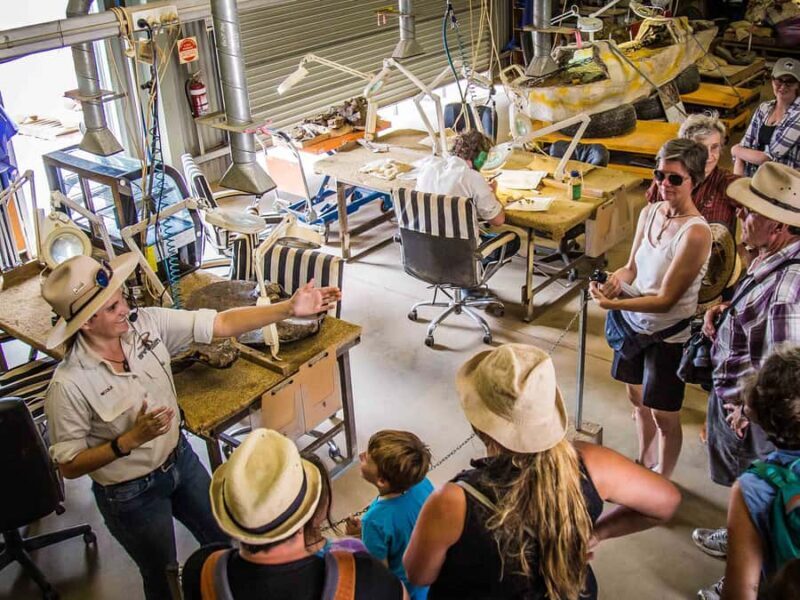 Winton: Age of Dinosaurs Museum Half Day Guided Transfer - Who Is This Tour Perfect For?