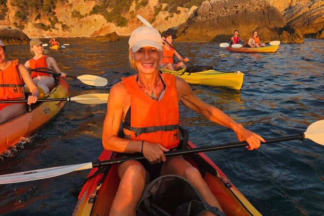 With the Kayak From Sant Elm Into the Sunset - Picnic Included - Picnic on the Beach at Cala En Basset