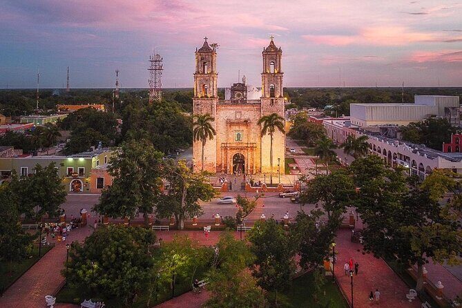 Witness Chichén Itzás Mystique in a Nighttime Show - The Experience: A Deep Dive into the Itinerary