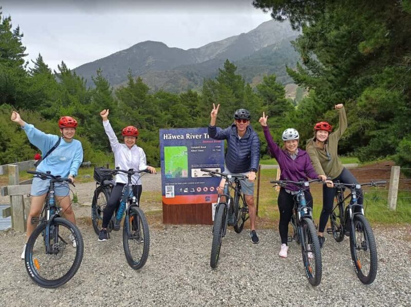 Wnaka And Hwea: Trail Ride on Bike or E-Bike - An Overview of the Experience  