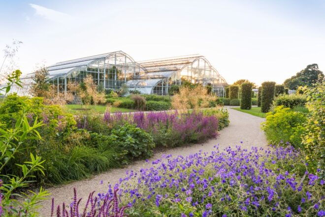 Woking: Royal Horticultural Society Wisley Garden Ticket - Select Participants and Date