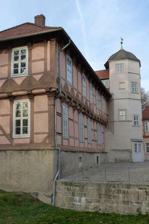 Wolfsburg Private Guided Walking Tour - Historical Highlights