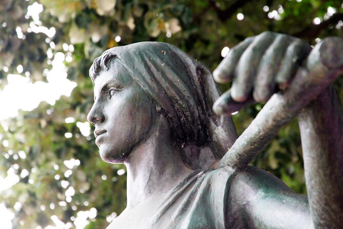 Women of Berlin - Walking Tour - Common Questions