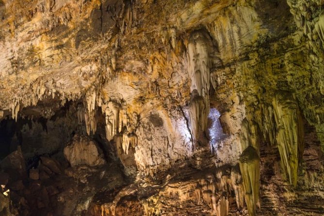 Wonder Caves With Sterkfontein Caves - Overview and Location