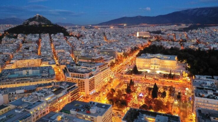 Wondrous Christmas Tour Around Athens - Festive Atmosphere at Omonoia Christmas Market