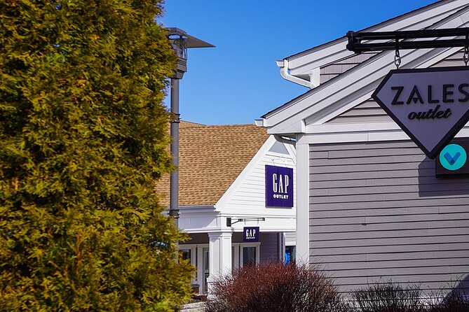 Woodbury Common Premium Outlets Shopping Tour From Midtown - Directions