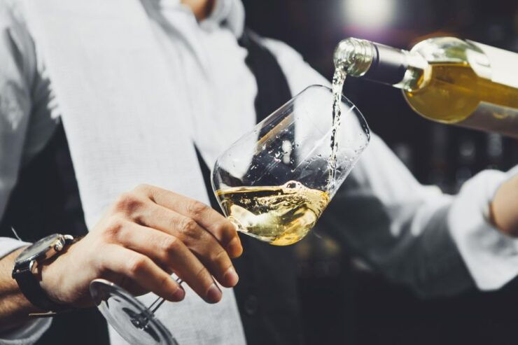 Woodinville Wine Country: Artisan Hill Wine Tasting Pass - Good To Know
