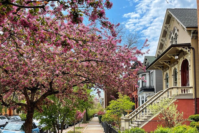 Workers Cottages of Oldtown Triangle Walking Tour - Historic Neighborhood of Oldtown Triangle