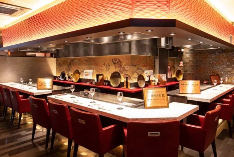 World-Class Kobe Beef Teppanyaki in Osaka Orientalhotel - The Experience: What to Expect