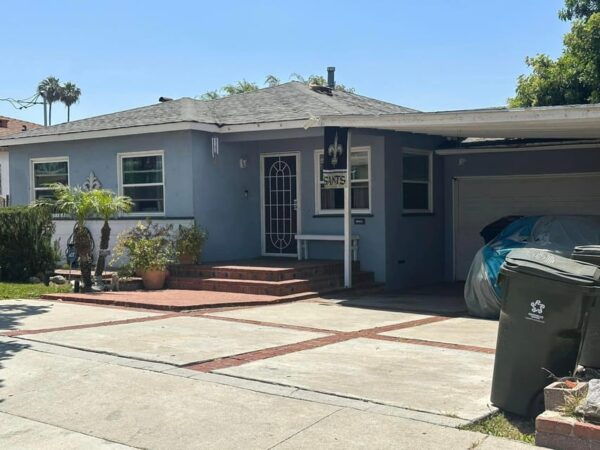 WORLD FAMOUS L.A. HOOD LIFE TOUR - Booking and Reservation Details