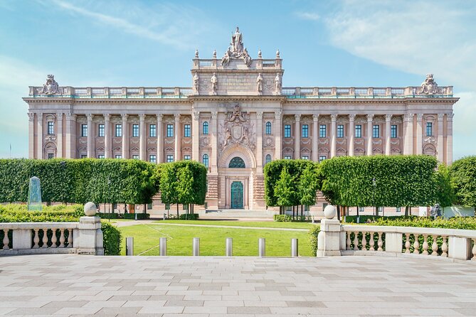 World War II Stockholm Old Town Walking Tour and Army Museum - Common Questions