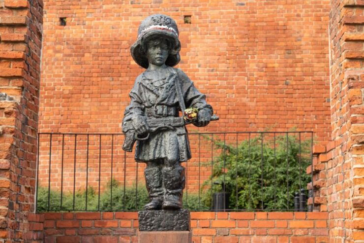World War II Warsaw Old Town, Military Cemetery Walking Tour - Tour Activity Details