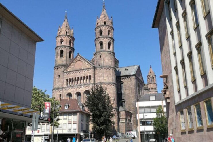 Worms: Historic Walking Tour With Heike - Tour Details