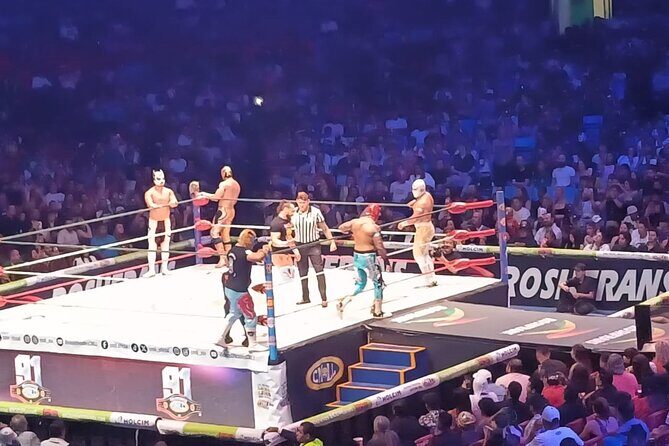 Wrestling + Tacos and Mezcal the best Experience - FAQs