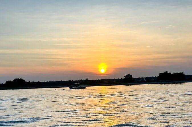 Wrightsville Beach Sunset Dolphin Tour - Practical Details: The Itinerary and Group Experience