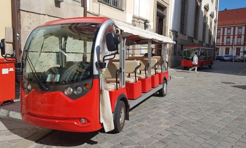 Wrocaw: 2-hour e-bus tour with driver-guide up to 16 people - What to Expect During the Tour