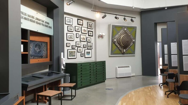 Wrocaw: 3-Hour Steamboat Tour with Centennial Hall UNESCO - Break at ZaZoo Beach Bar (10 Minutes)  