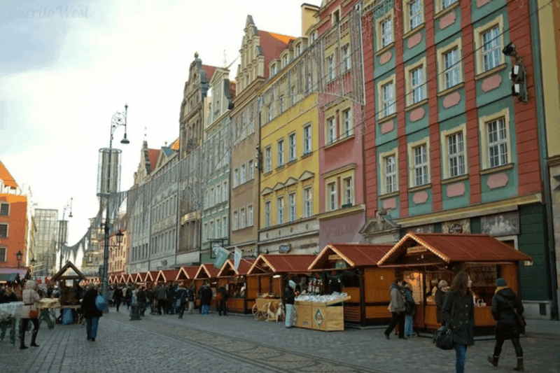 Wrocaw: Christmas Market and City Highlights Walking Tour - What’s Included & What to Keep in Mind  