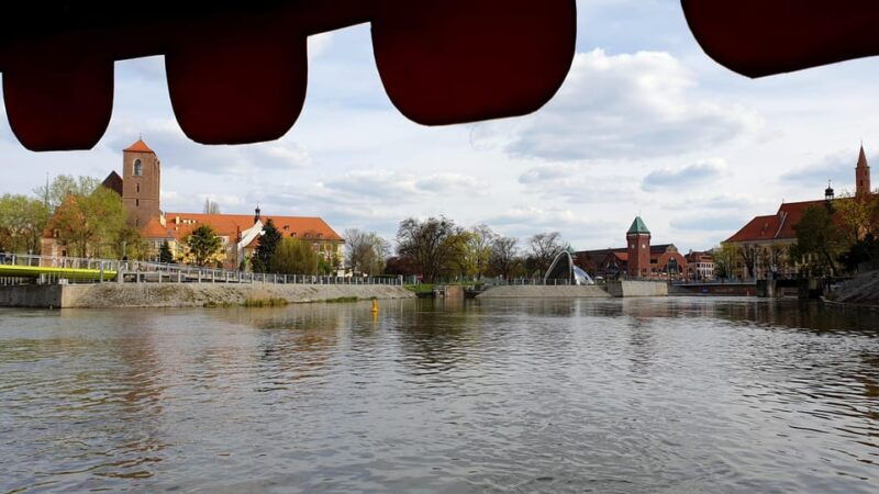 Wrocaw: Gondola cruise with a guide (1 hour) - Final Thoughts