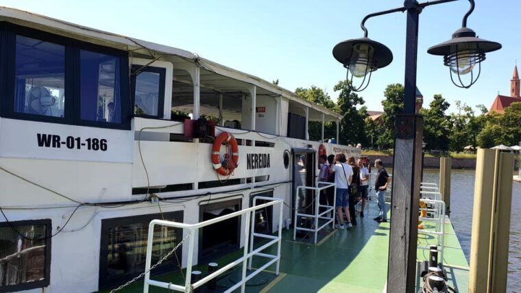 Wrocaw: Short City Walk and Boat-Cruise - Pricing & Value