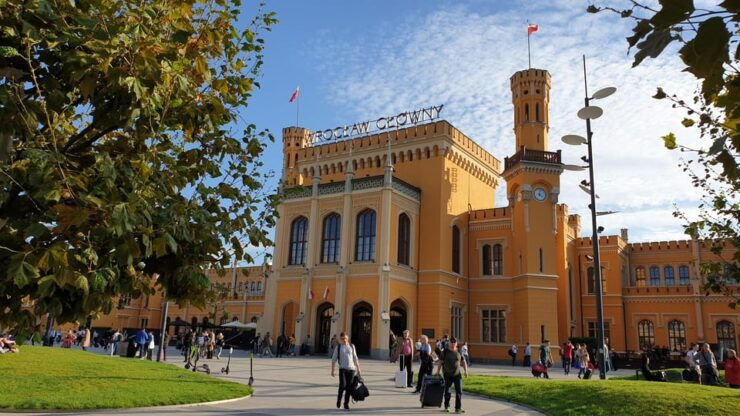 Wroclaw: 2-Hour Private E-Bus Tour for Small Groups/4 Places - Tour Details
