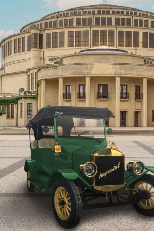 Wrocław: 2 Hour Tour of the Old Town in an Imperial E-Car - Vehicle Details