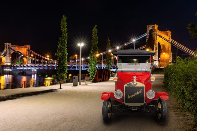 Wrocław: 2 Hour Tour of the Old Town in an Imperial E-Car - Experience Features