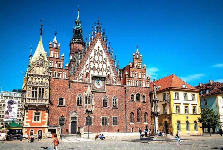 Wroclaw: City of 100 Bridges 4-Hour Private City Tour - Tour Details