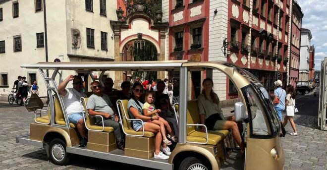 Wroclaw: City Tour Sightseeing By Golf Cart Shared Or Privat - Tour Highlights