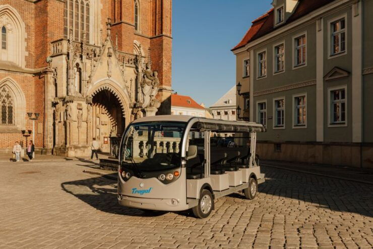 Wroclaw: E-Car Tour and Audio Guide - Experience Highlights