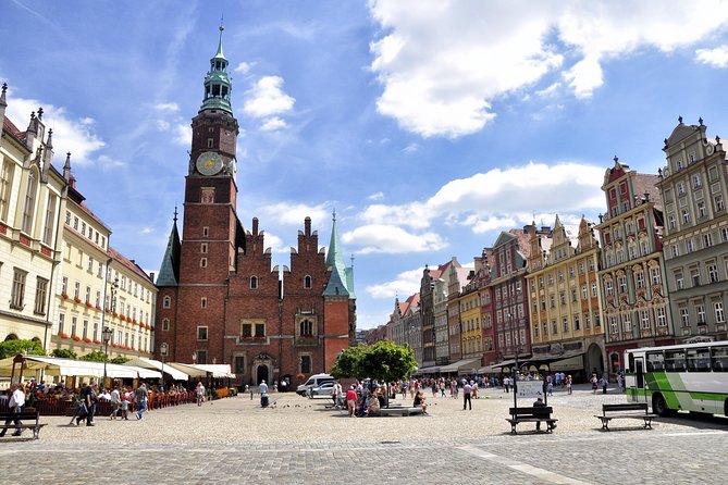 Wroclaw - Full Day Tour From Warsaw by Private Car - Pickup Instructions