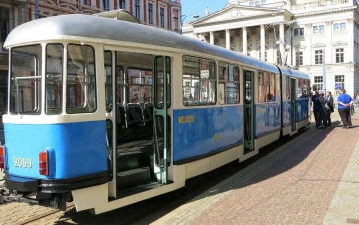 Wroclaw: Historic Tram Ride and Walking Tour - Tour Duration and Cancellation Policy