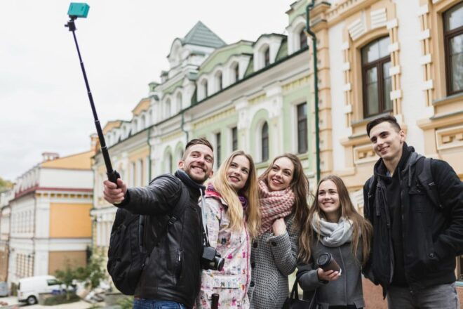 Wroclaw: Insta-Perfect Walk With a Local - Local Insights and Recommendations