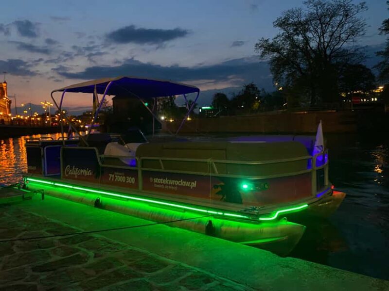 Wroclaw: Old Town Nighttime Cruise Ticket - Considerations Before Booking