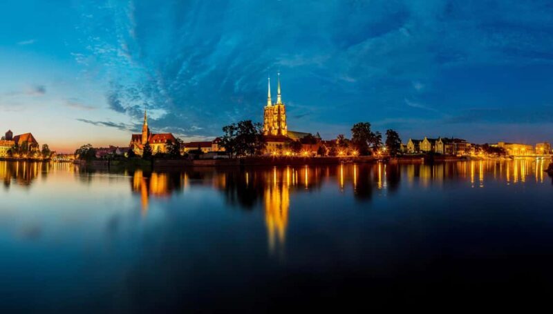 Wroclaw: Old Town Nighttime Cruise Ticket - Who Will Love This Experience?