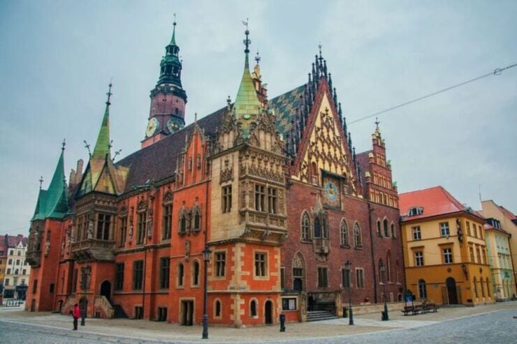 Wroclaw: Private Custom Tour With a Local Guide - Booking Details