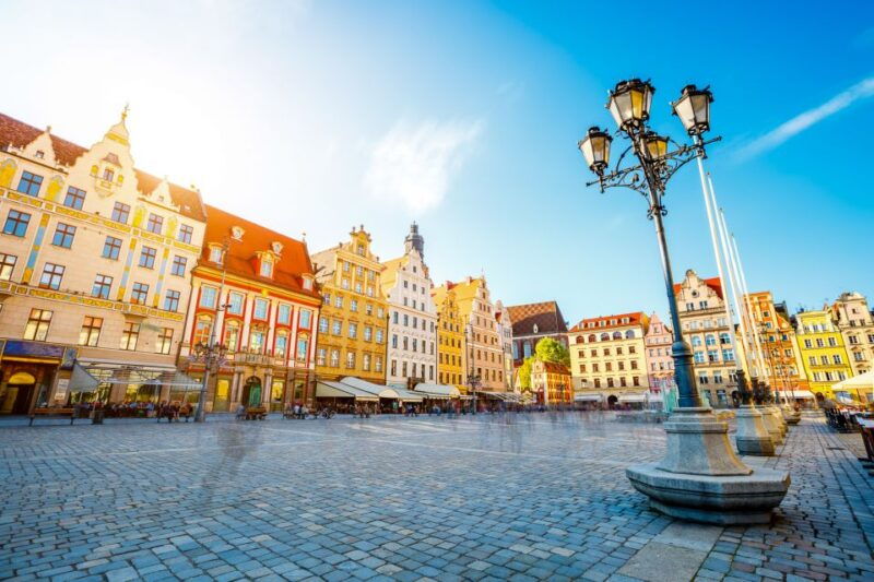 Wroclaw: Private Old Town Guided Walking Tour (2 h) - Good To Know
