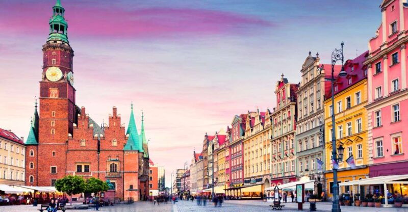 Wroclaw: Private Old Town Guided Walking Tour (2 h) - The Experience from the Guides and Reviewers
