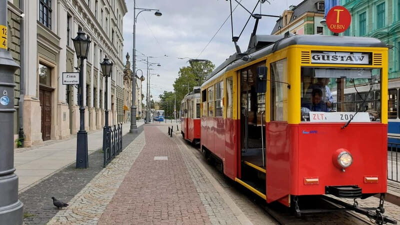 Wroclaw: Private Tour by smal Historic Tram 1,5h 13-16 seats - A Closer Look at the Itinerary