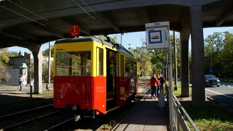 Wroclaw: Private Tour by smal Historic Tram (1,5h, 16 seats) - Authenticity & Local Insights