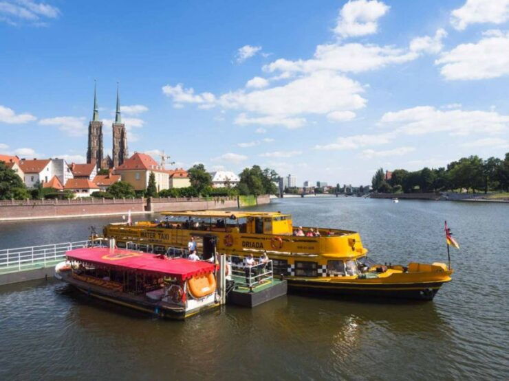 Wrocław: Short City Walk and Cruise - Booking Information