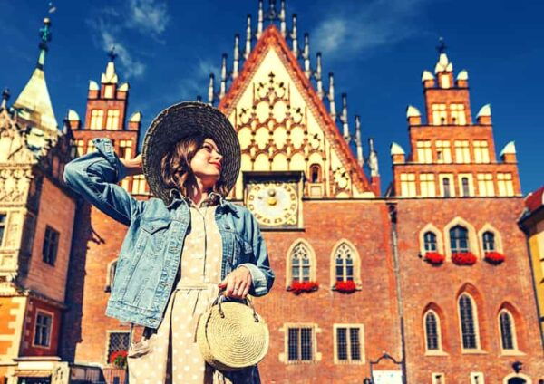 Wroclaw Small-Group Tour With Lunch From Lodz - Pickup Locations and Transportation
