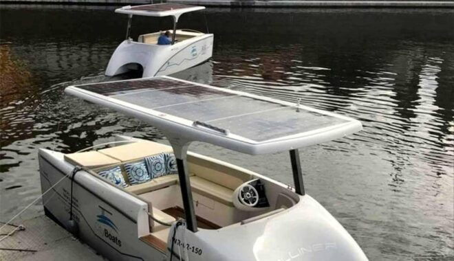 Wrocław: Solar Gondola Cruise on the Oder With a Guide - Eco-friendly Solar Gondola