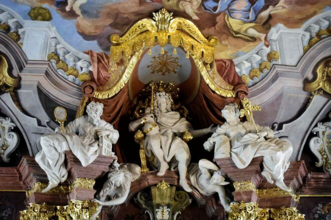 Wroclaw: University Baroque Tour - Meeting Point and Accessibility