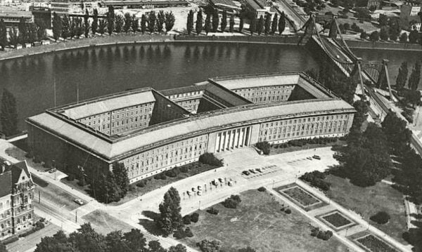 Wrocław: World War II and the Non-Existent City of Breslau - Frequently Asked Questions