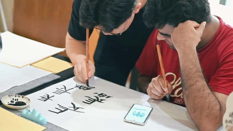 Wuhan: Cloud Calligraphy Workshop with Tea & Art Ceremony - An Elevated Cultural Experience with Stunning Views