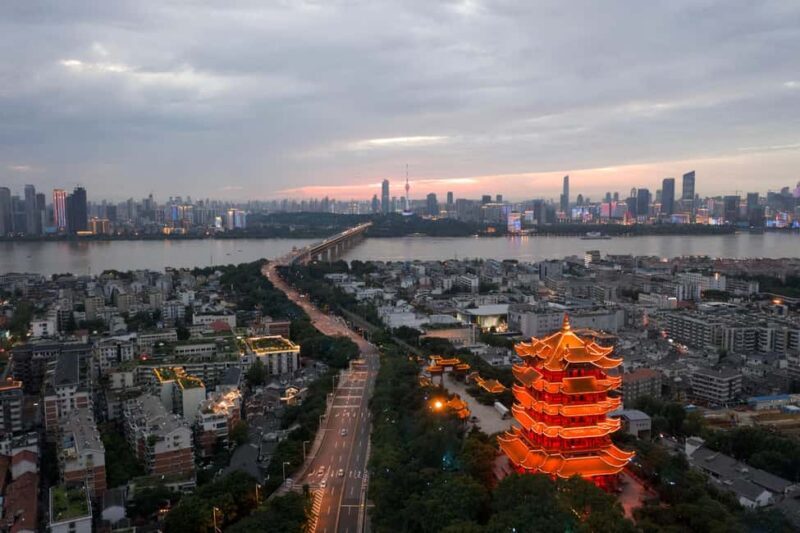 Wuhan: Night Cycling Tour with Yellow Crane Tower Views - Good To Know