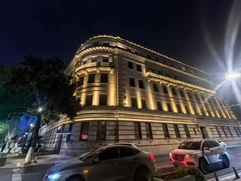 Wuhan: Night Walking Tour with Guide - Exploring Wuhan’s Oriental Chicago by Night