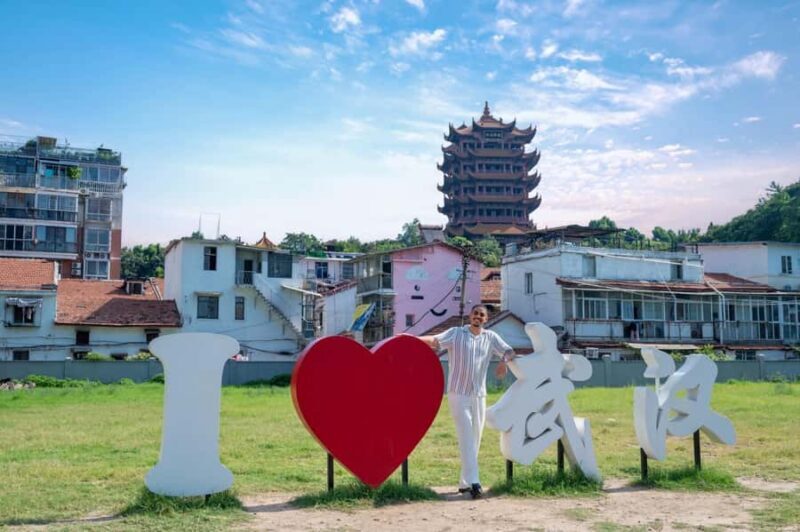 Wuhan: Yellow Crane Tower and Hubu Alley Guided Tour - Who Will Love This Tour?