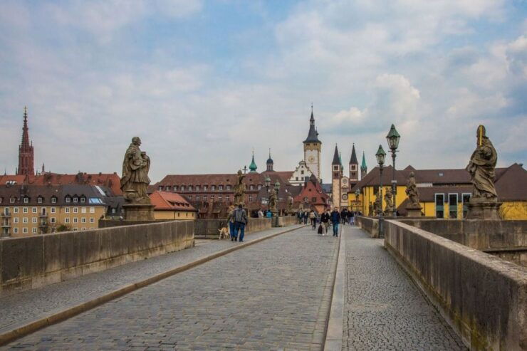 Würzburg: Private Walking Tour With Professional Guide - Cancellation Policy and Booking Flexibility